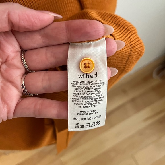 Aritzia Cove Dress - Picture 6 of 7